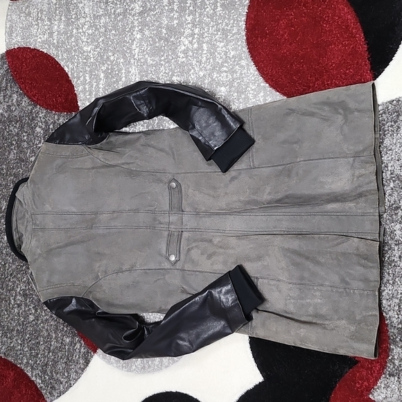 Spring/Fall leather jacket - Picture 4 of 4